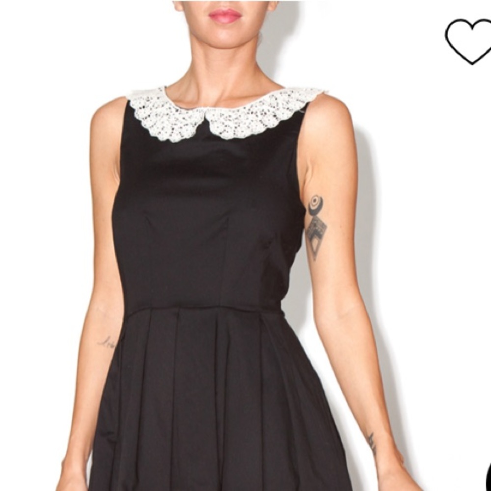 Fleet Collection “Etiquette Dress”Black Peter Pan Lace Collar Dress